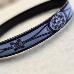 Michaela Frey Vintage Blue Floral Enamel Bangle Bracelet Austria 7.5 Inch